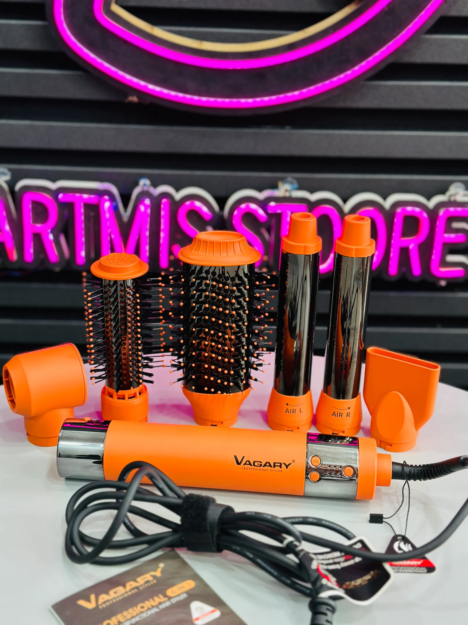 IMG_9959 سشوار طرح دایسون واگاری مدل VG-3315